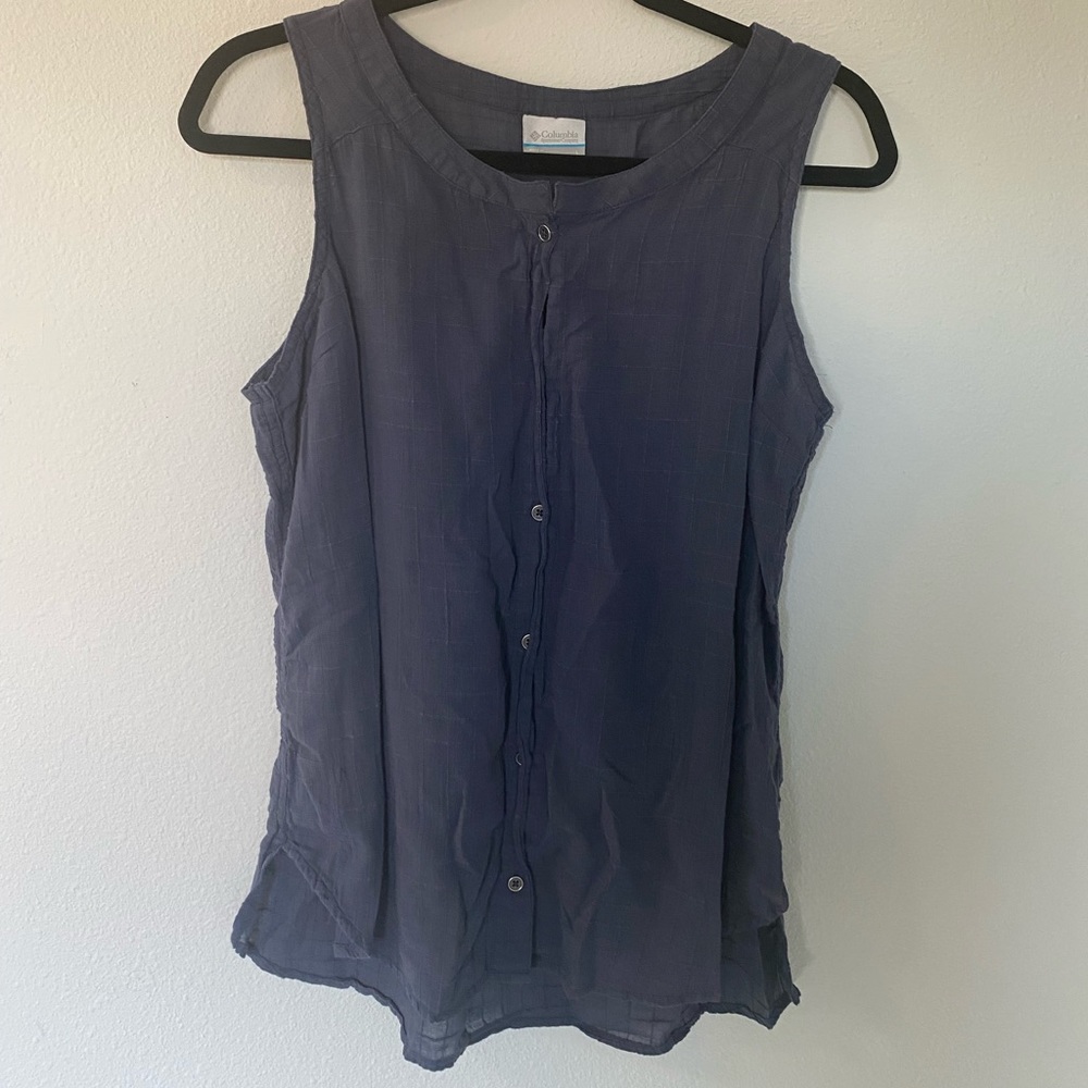 Colombia navy button down tank
